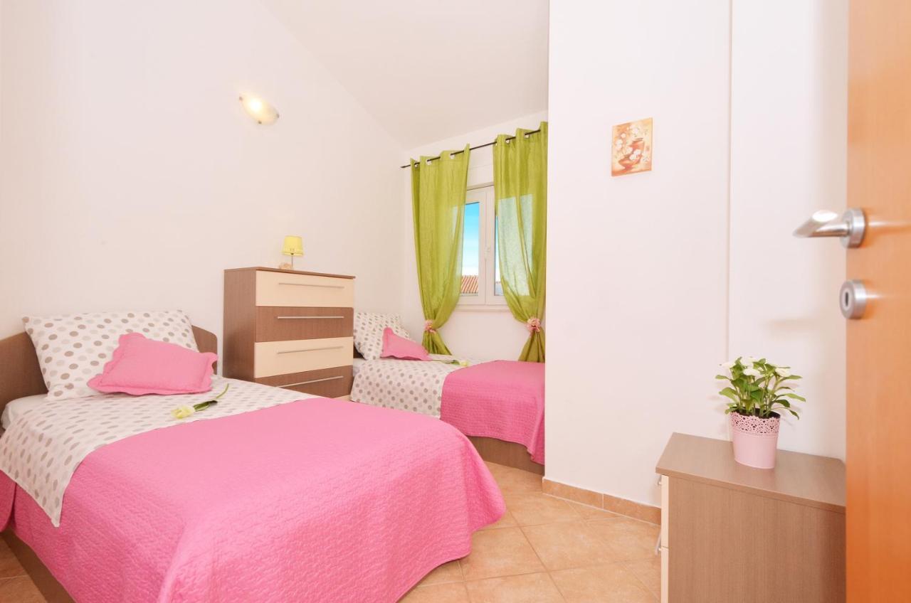 Apartmani Basic Rogoznica Rogoznica  Luaran gambar